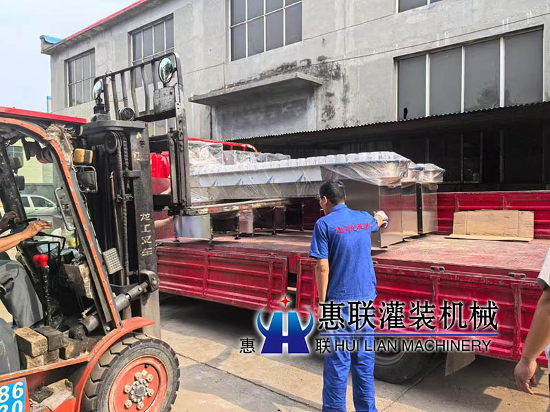 洗瓶機(jī)發(fā)貴州